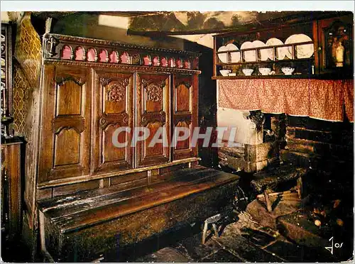Cartes postales moderne Interieur Breton d'une Maison du Porzay La Bretagne en Couleurs Le Lit clos et son Banc