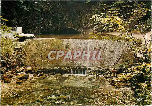 Cartes postales moderne Malbuisson (Doubs) la Source Bleue