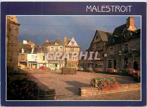 Cartes postales moderne Malestroit (Morbihan) Couleurs de Bretagne la Place du Bouffay et ses Vieilles Maisons