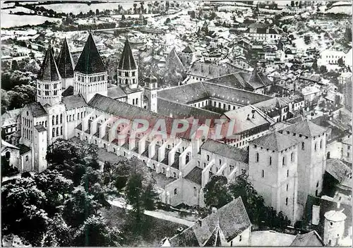 Cartes postales moderne Cluny (S et L) Vue Aerienne la Grande Abbatiale de St Hugues