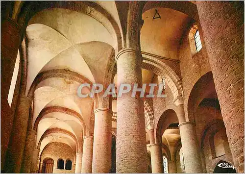 Cartes postales moderne Tournus (S et L) Eglise St Philibert (Xe XIIe S) Vue d'ensemble sur les Piliers et les Voutes de