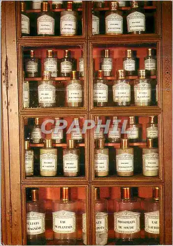 Cartes postales moderne Beaune (Cote d'Or) Hostel Dieu (1443) Une Collection de Pots de la Pharmacie