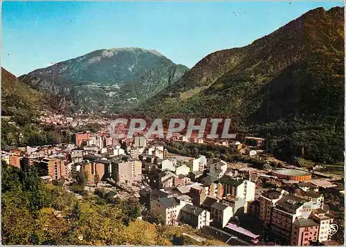 Cartes postales moderne Andorra la Vella (Alt 1029 m) Valls d'Andorra Capitale des Vallees Au fond les Escaldes Capital