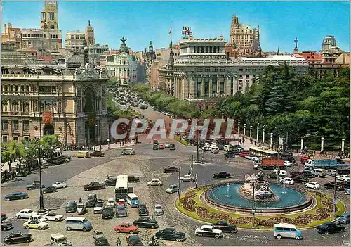 Cartes postales moderne Madrid Vue Panoramique de la Piaza de la Cybele et Rue d'Alcala