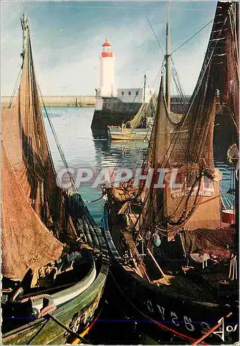 Moderne Karte Bateaux Sechant leurs Filets dans le Port (Guilvinec) la Bretagne en Couleurs