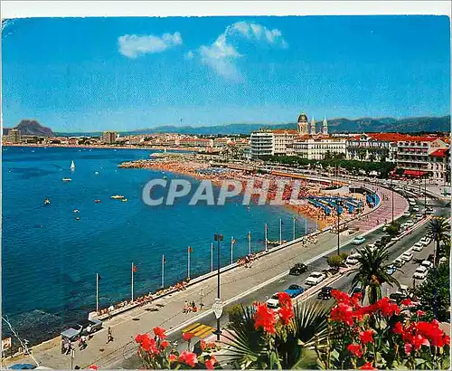 Cartes postales moderne Saint Raphael (Var) la Cote d'Azur Varoise vue Generale a Gauche Frejus Plage