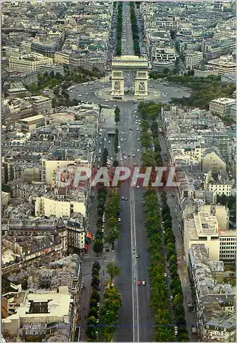 Cartes postales moderne Paris de Part et d'Autre de l'Arc de Triomphe l'Avenue de la Grande Armee puis les Champs Elysee