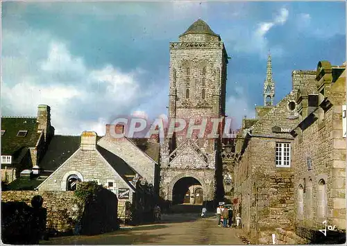 Cartes postales moderne Locronan (Finistere) Vue d'Ensemble de l'Eglise la Bretagne en Couleurs
