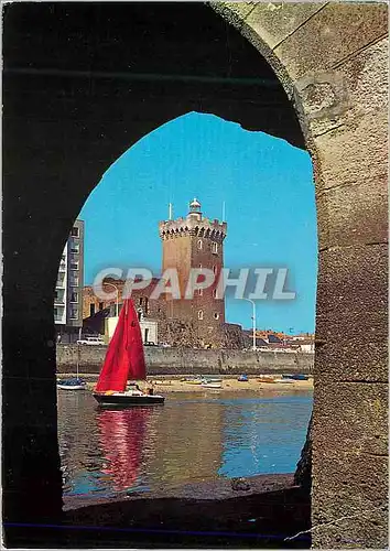 Cartes postales moderne Les Sables d'Olonne la Tour d'Arundel Bateau