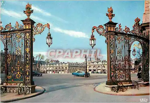 Cartes postales moderne Nancy (Meurthe et Moselle) la Lorraine Pittoresque Grilles de Jean Lamour et Plaes Stanislas