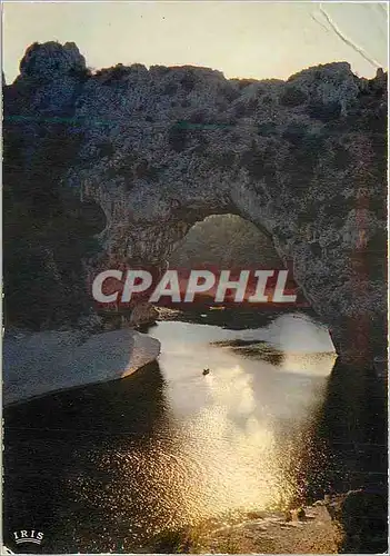 Cartes postales moderne Ardeche Pittoresque Le Pont d'Arc au Coucher du Soleil Une des Mervielles de la Nature
