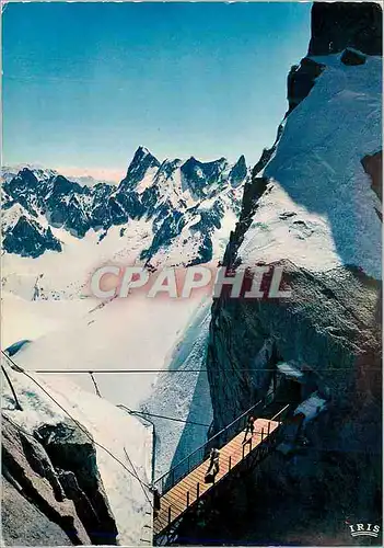 Cartes postales moderne Chamonix Mont Blanc Telepherique de l'Aiguille du Midi (3842 m) le plus haut du Monde La Passere