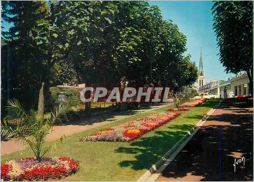 Cartes postales moderne Aix les Bains (Savoie) Couleurs et Lumiere de France Le Parc des Thermes et l'Eglise Notre Dame