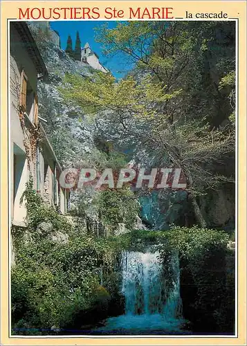 Cartes postales moderne Moustiers Sainte Marie Sites de Haute Provence Rue du Village sous Notre Dame de Beauvoir