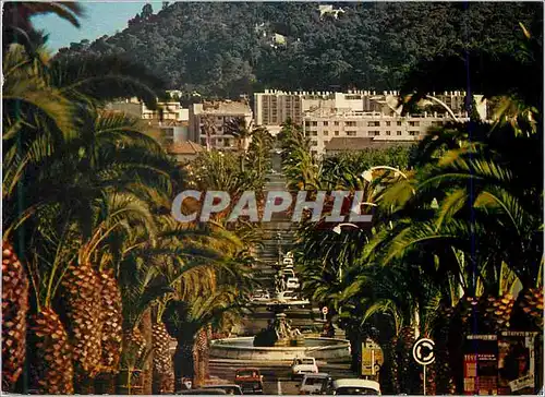Cartes postales moderne Hyeres les Palmiers La Cote d'Azur Varoise Avenue et Fontaine Godillot