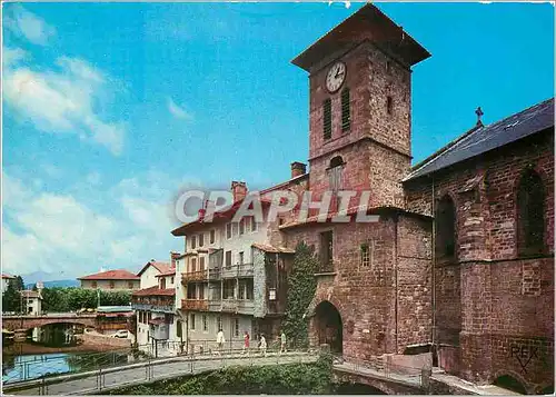 Cartes postales moderne St Jean Pied de Port (Pyr Atl) L'Eglise et la Porte Notre Dame