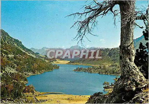 Cartes postales moderne Hautes Pyrenees Le Lac d'Aumar (2192 m)