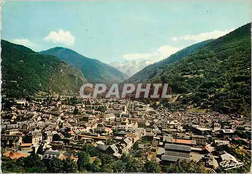 Cartes postales moderne Luchon (Haute Garonne) les Pyrenees Vue Generale au Fond le Port de Venasque (alt 2418m)