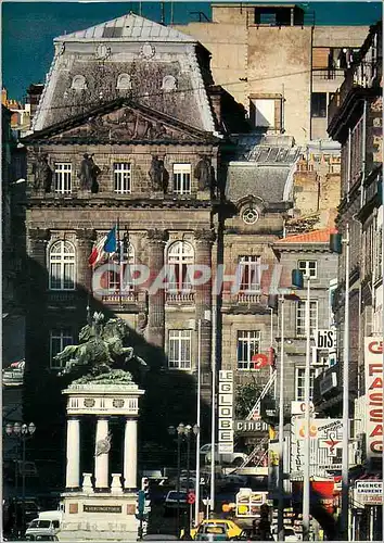 Cartes postales moderne Clermont Ferrand (Puy de Dome) Vue sur la Statue Equestre de Vercingetorix place de Jaude et la