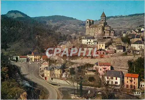 Cartes postales moderne St Nectaire Vue Generale de St Nectaire le Haut et son Eglise Romane du XII e siecle