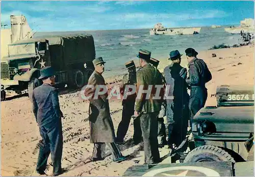 Cartes postales moderne Debarquement en Normandie 14 Juin 1944 Le General de Gaulle Liberateur foule le Sol de France Mi