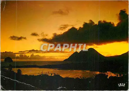 Cartes postales moderne Martinique Coucher de Soleil sur le Diament