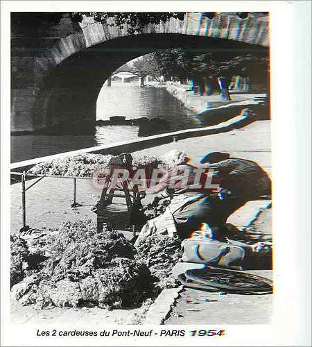Moderne Karte Paris 1954 Les 2 cardeuses du Pont Neuf Numi Carta 1999 Palais Omnisport Paris Bercy Maurice Bon