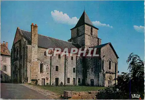 Cartes postales moderne Melle (Deux Sevres) Eglise Saint Savien (Mon His) (XIe Siecle) Clocher Roman remanie en 1466