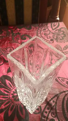 Eckige Solifleur - Vase