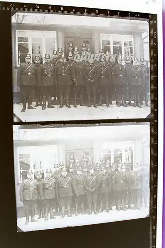 zwei tolle alte Glasnegative - Gruppenfoto Polizisten Tschako  - 1910-20 ???