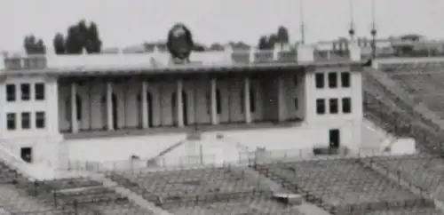 tolles altes Foto - Mir unbekanntes Stadion - 50-60er Jahre ???