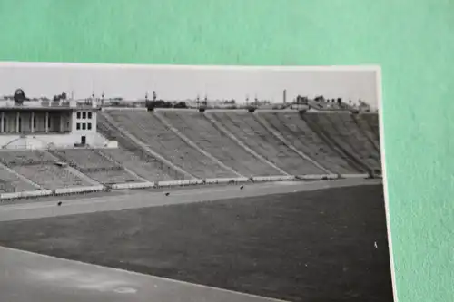 tolles altes Foto - Mir unbekanntes Stadion - 50-60er Jahre ???