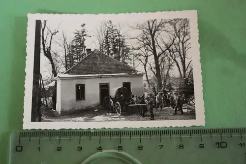 tolles altes Foto - Gulaschkanone Verpflegung irgendwo im Osten