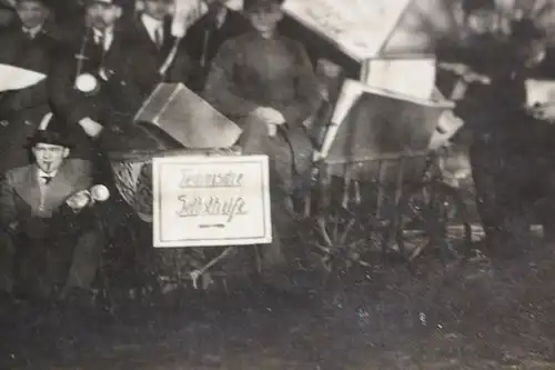 tolles altes Foto - Gruppe junger Männer - Studenten ?? Schüler ?? 1919