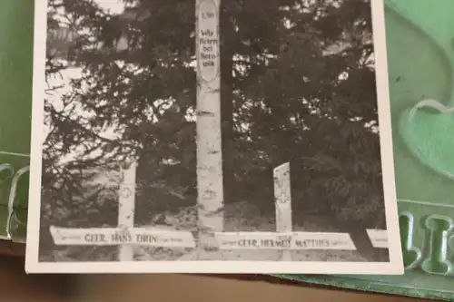 interessantes altes Foto - Grabkreuz der I./90 - Borowik