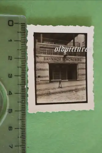 tolles altes Foto - Eingang Bahnhof Schöneberg 