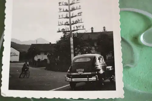 tolles altes Foto - Reit im Winkl - Maibaum - 1952