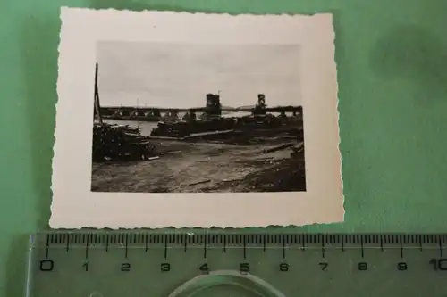 interessantes altes Foto - zerstörte Brücken - Ort ??