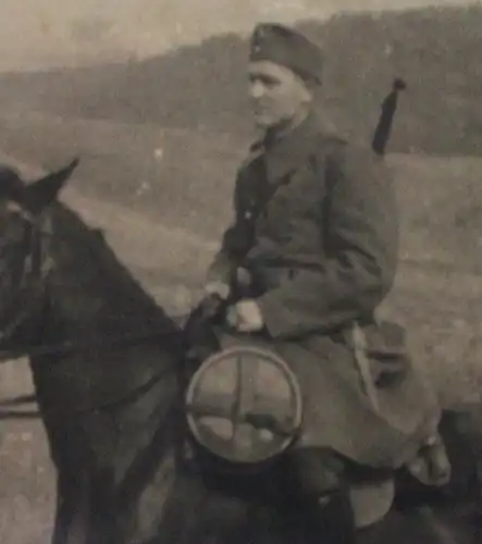 tolles altes Foto - Soldaten auf Pferde - Kavallerie ??  Mine ??