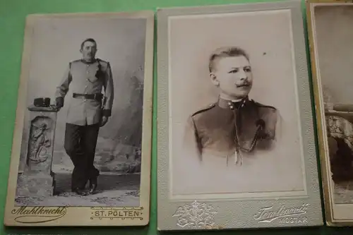 vier tolle alte CDV Fotos - Portraits Soldaten - St. Polten, Wien, Mostar