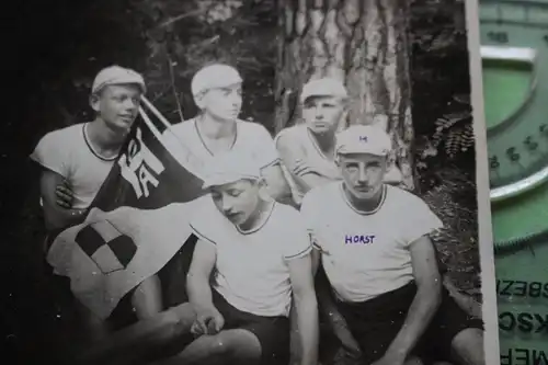 tolles altes Foto - Rudermannschaft - Vereinsfahne - 1926