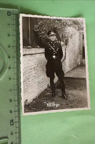 tolles altes Foto - Portrait eines englischen Soldaten ?? 