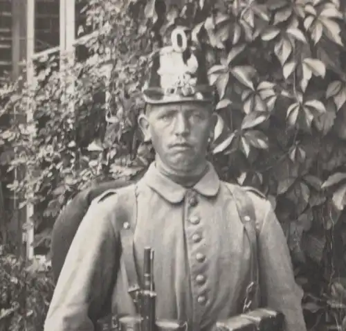 tolles altes Foto - Portrait eines Soldaten Tschako - Jäger Regiment ?