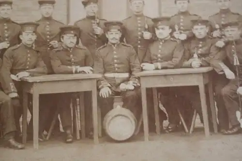 tolles altes Kabinettfoto - Gruppe Soldaten ? - Hamburg - 1900-1920 ??