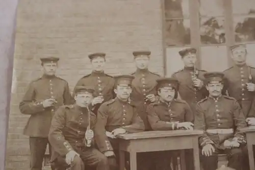 tolles altes Kabinettfoto - Gruppe Soldaten ? - Hamburg - 1900-1920 ??