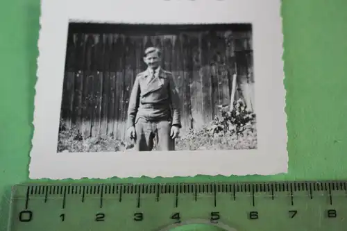 tolles altes Foto - Portrait eines Soldaten Uniform - Panzerjäger ??? 1944
