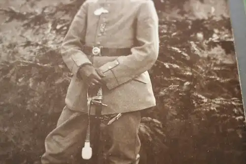 tolles altes Kabinettfoto - Soldat mit Pickelhaube und Säbel