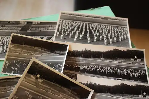 16 tolle alte Fotos - hübsche Sportlerinnen Wuppertal Sportfest 1955