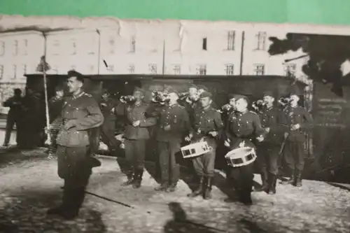 tolles altes Foto - Soldaten  Musikkorps  Abschiedskonzert vom Lfs.Schtz.Batl ?