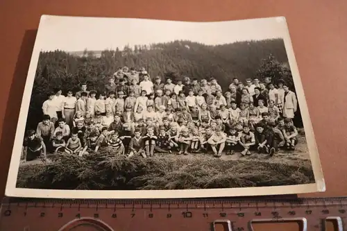 tolles altes Foto - Schulklasse Schulausflug 50-60er Jahre ? Finsterbergen ?